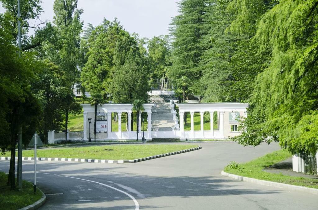 Сибиряк Tskhaltubo Extérieur photo